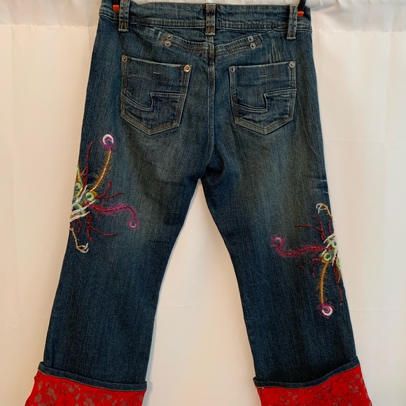 Cache Beaded Embroidered Bird Red Lace Capri 14 - Picture 13 of 15
